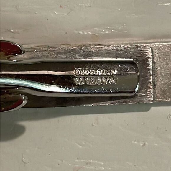 Vintage-1950s-1.5” x 0.33” Robbins Company Art Deco silver tone tie bar/clip - Picture 10 of 14